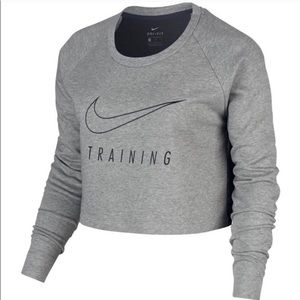 Nike Dry Versa Cropped Training Cropped top